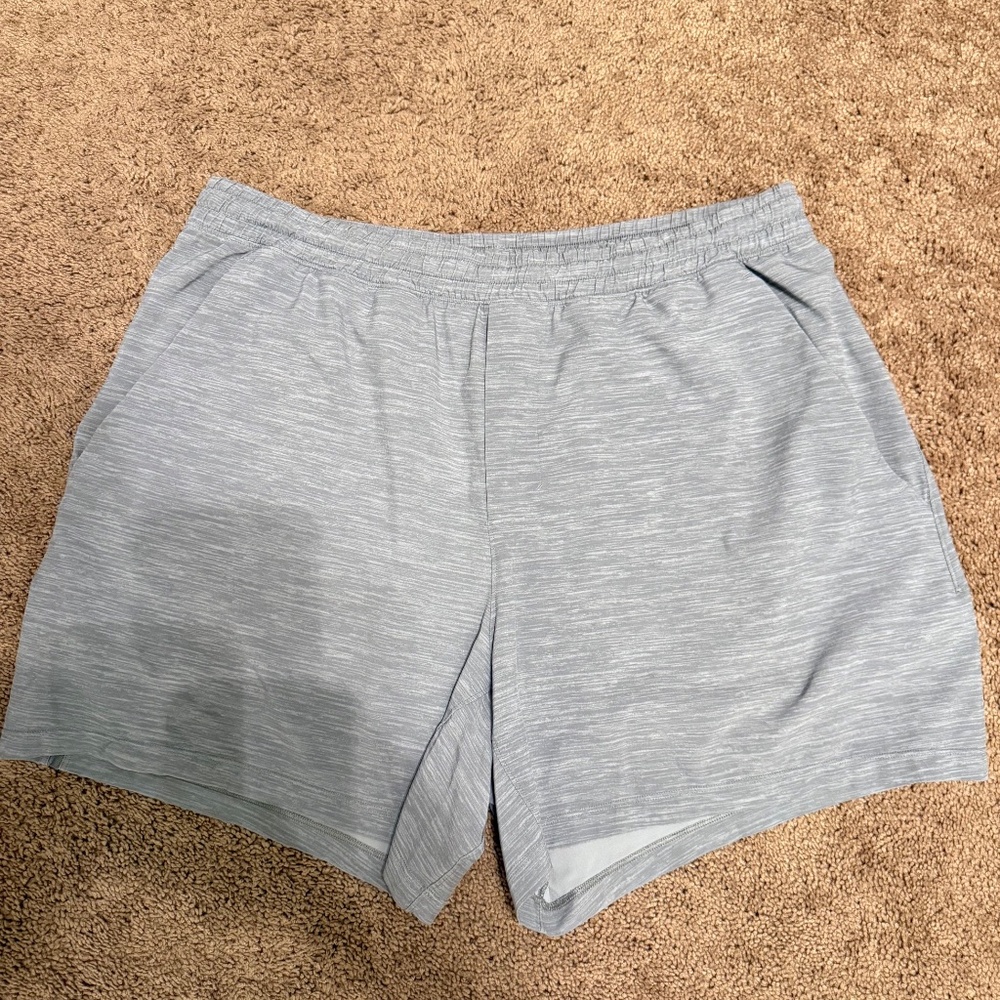 Lululemon - Men Pace Breaker Linerless Short 5"  Heather Allover Sea Salt Lig XL